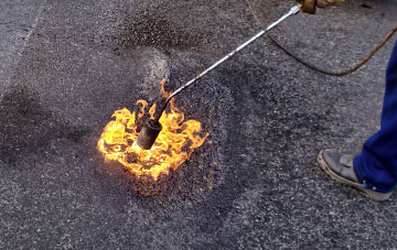 Stone In Oxney flat roofing repairs